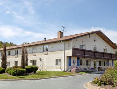 Hotel Super 8 By Wyndham Joppa Exterior foto